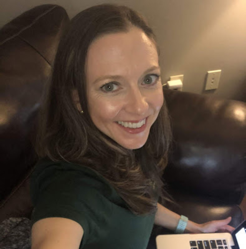 Meet your Posher, Nicole